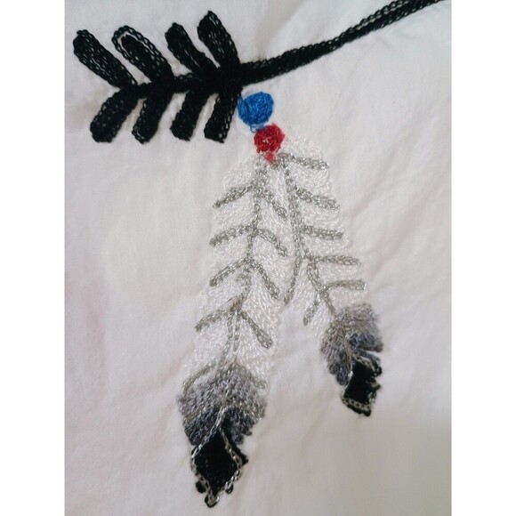World Family Ibiza White Feather-Embroidered Beaded Tunic / Kaftan – Boho Dress - Picture 10 of 11